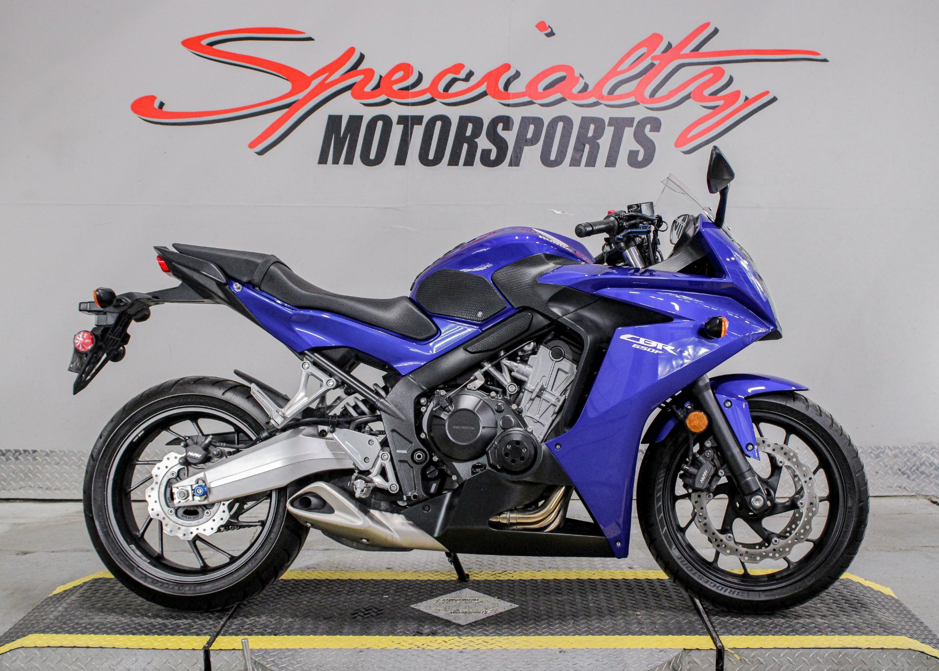 セール Used Motorcycle Shop | Specialty Motorsports