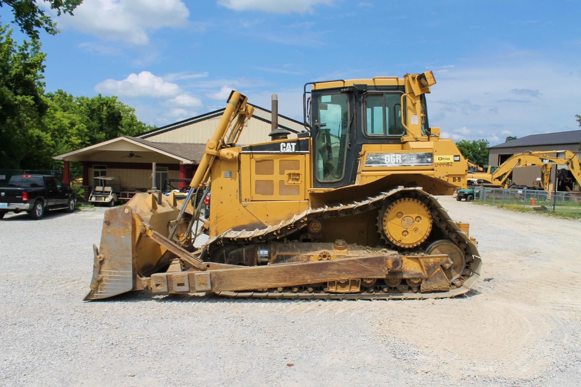 Cat D8R Series II トラック型トラクター Cat D8R Series II Dozer review | Earthmovers & Excavators