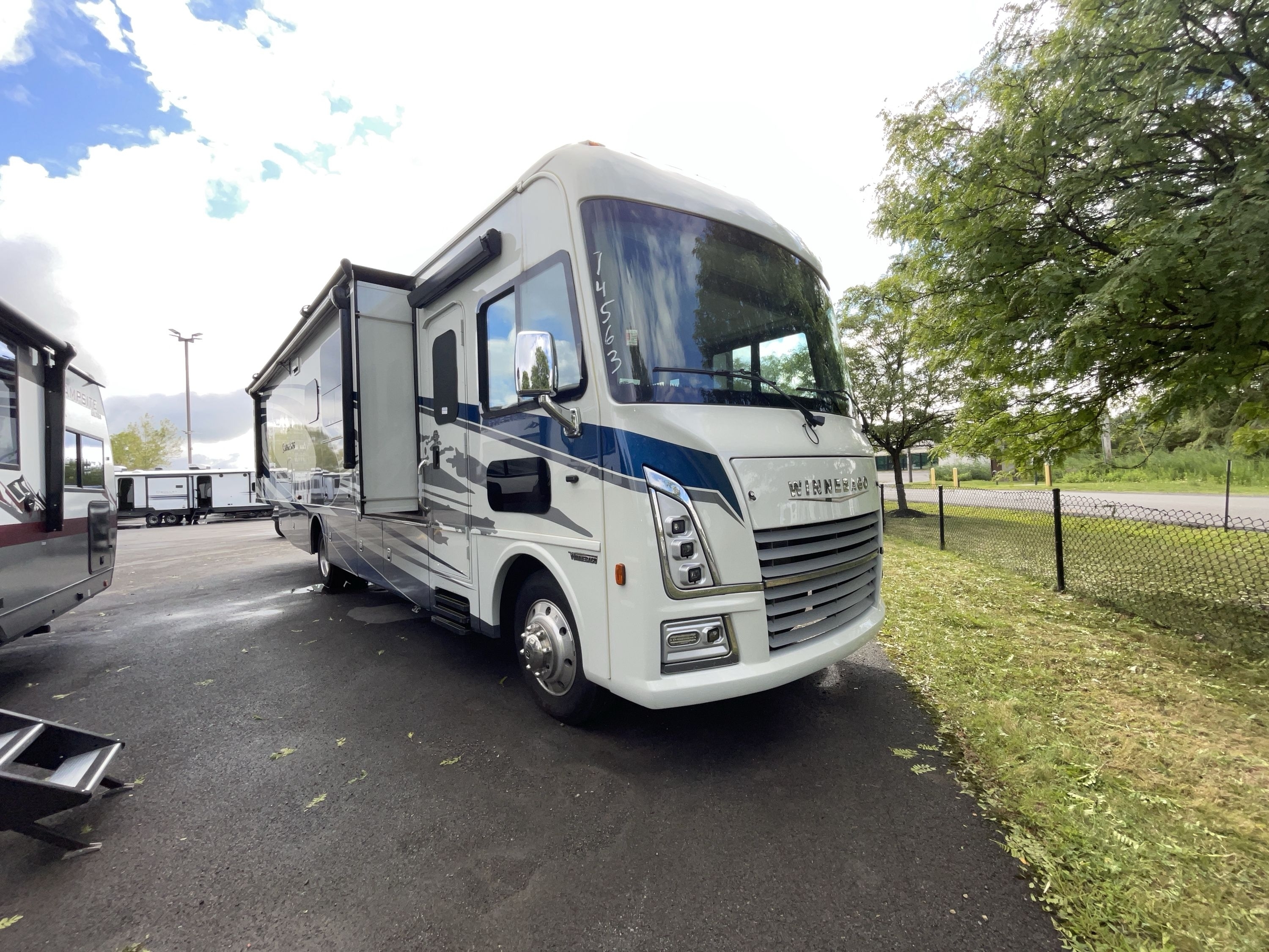 Winnebago Adventurer 36Z RVs For Sale - RV Trader