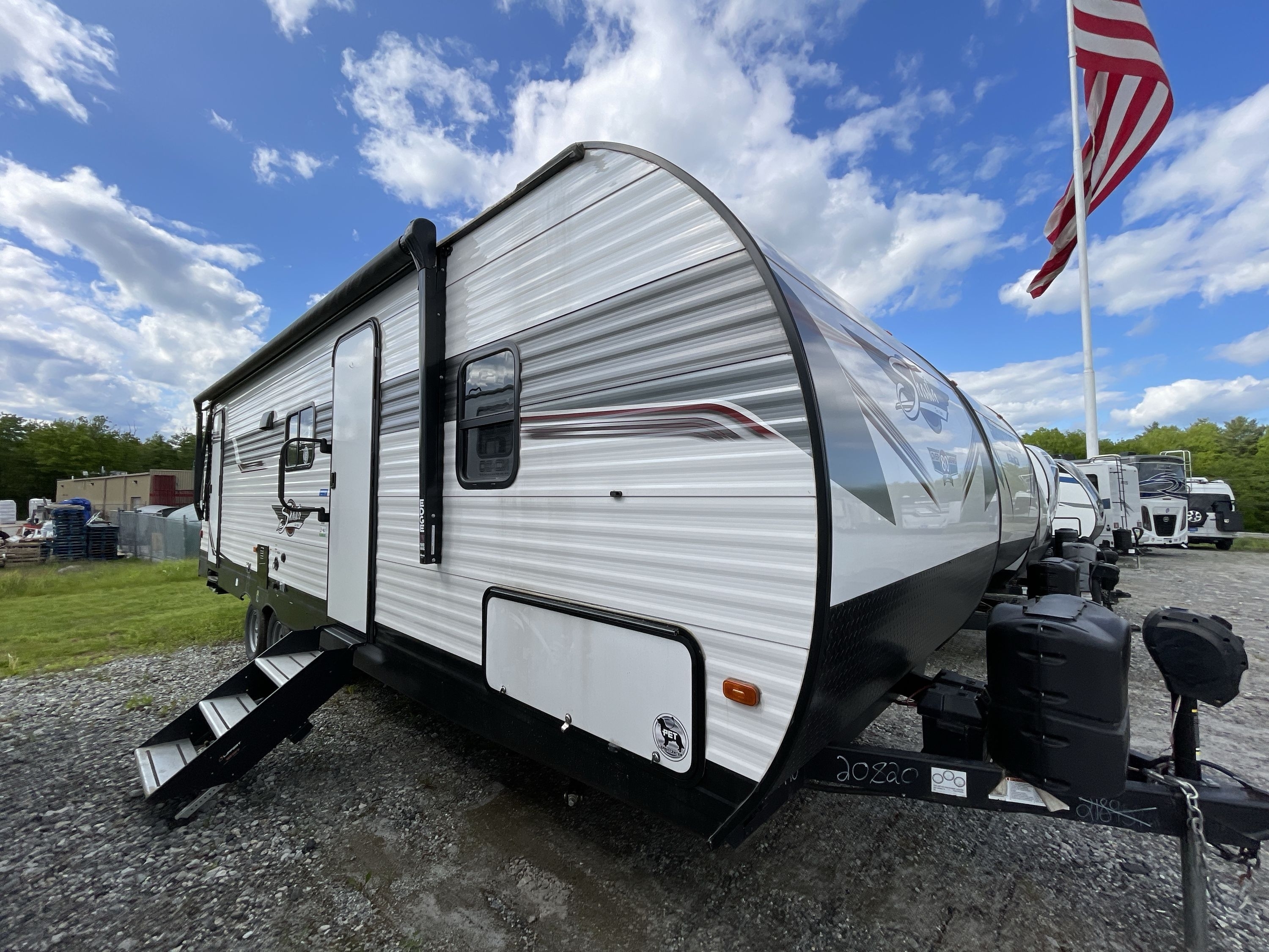 Shasta.D② Shasta 26DB | Coachmen Floorplan - Coachmen RV