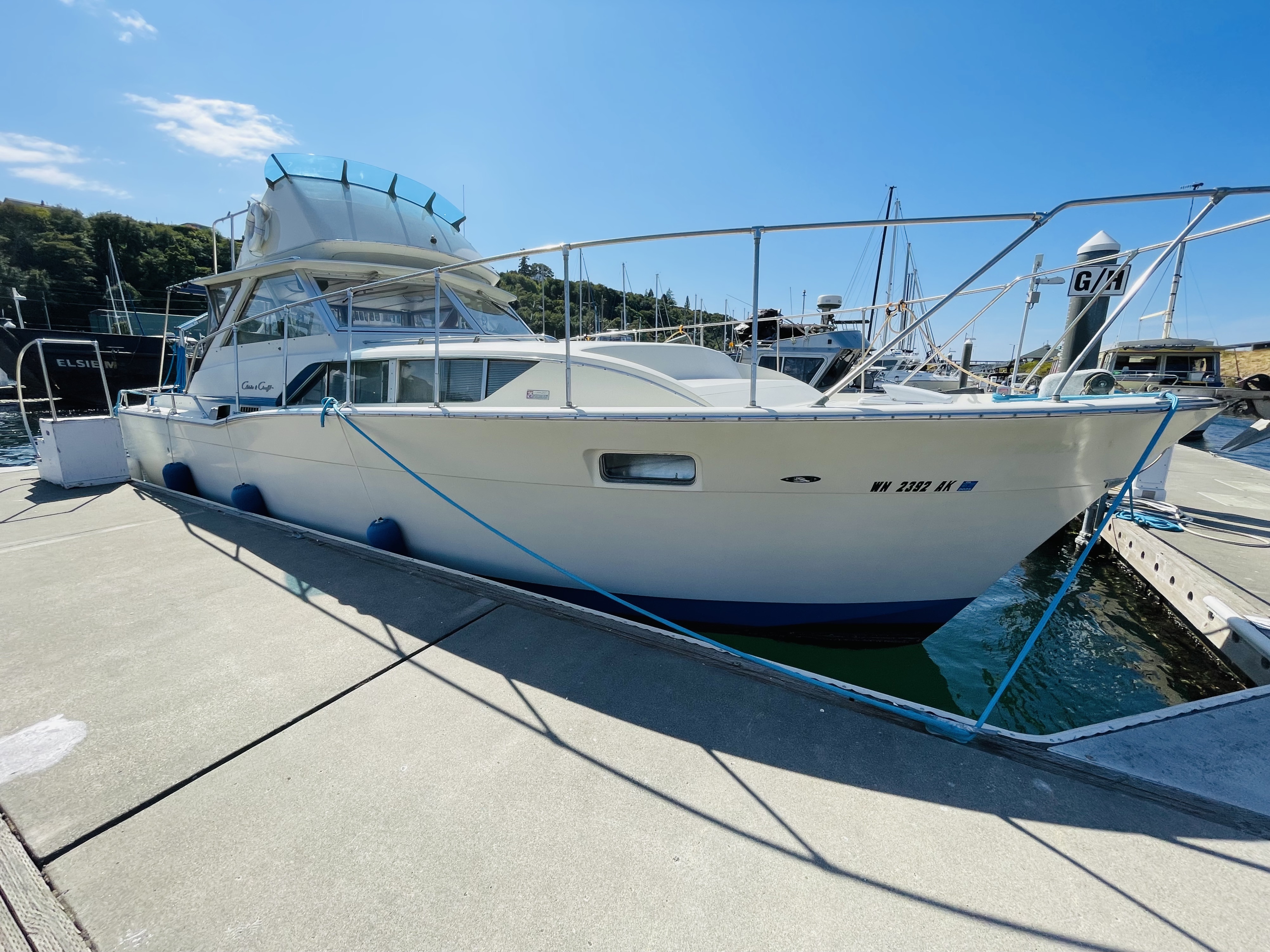 1967 Chris-Craft COMMANDER in port angeles WA