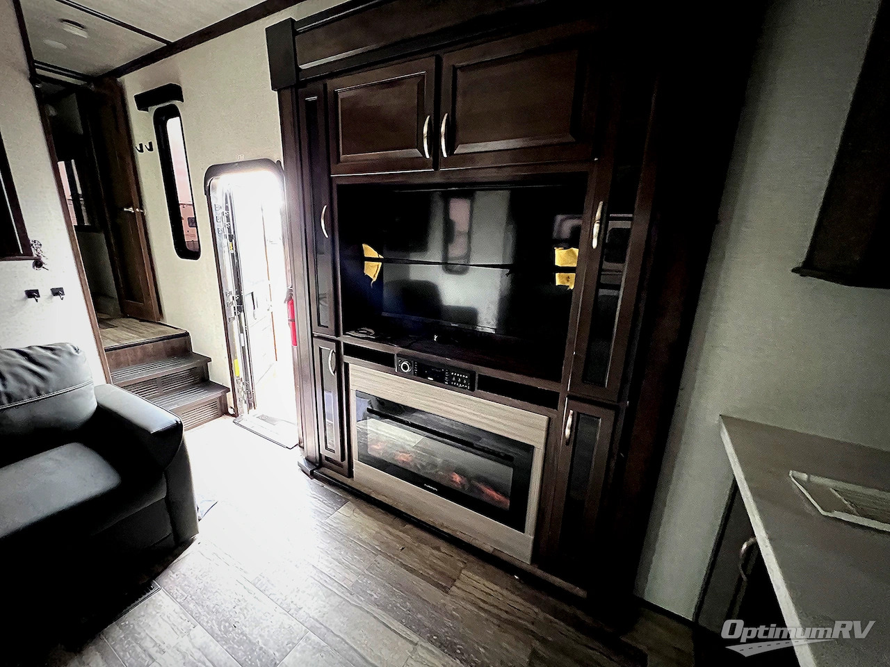 Trailer Image