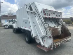 2004 GMC C7500