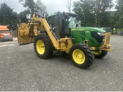 2015 JOHN DEERE 6115M