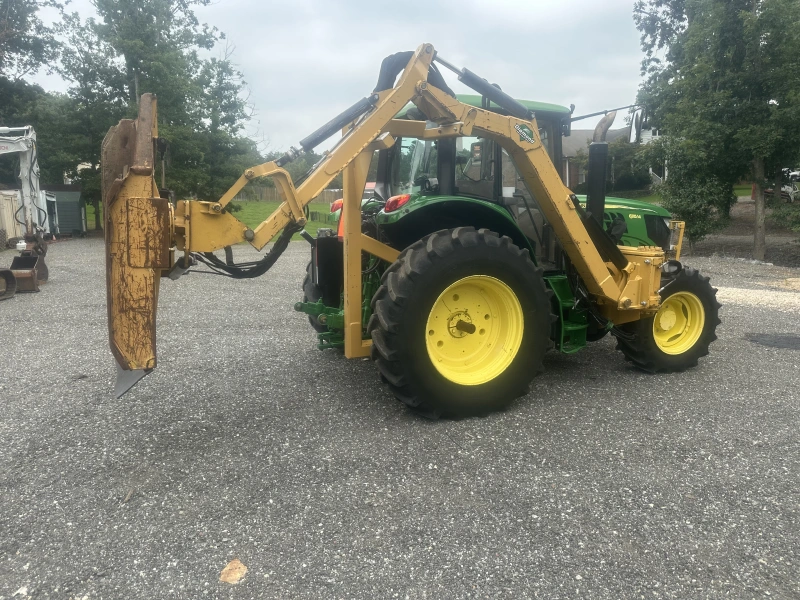 2015 JOHN DEERE 6115M