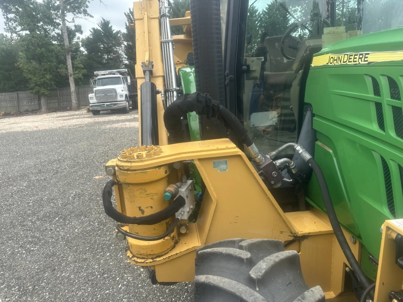 2015 JOHN DEERE 6115M