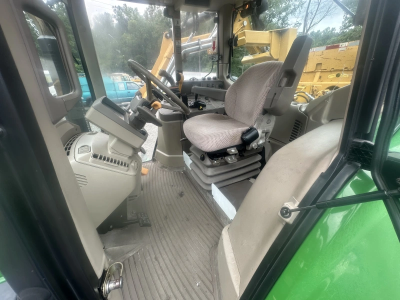 2015 JOHN DEERE 6115M