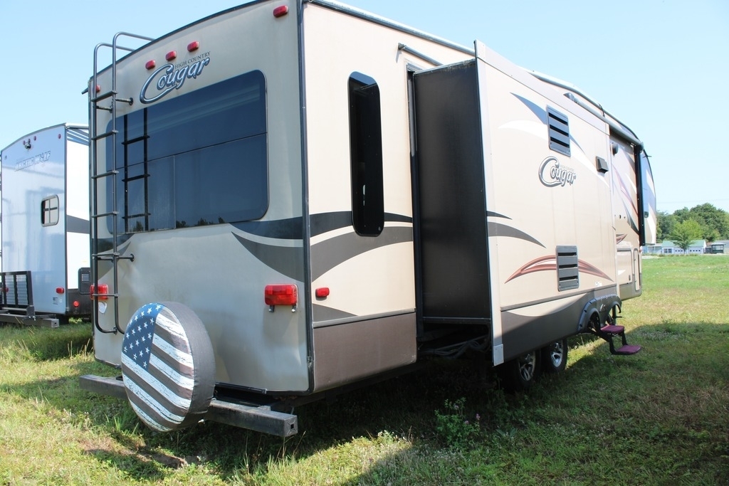 2015 Keystone RV cougar 303rls