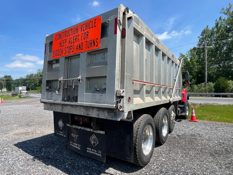 2013 INTERNATIONAL WorkStar 7600