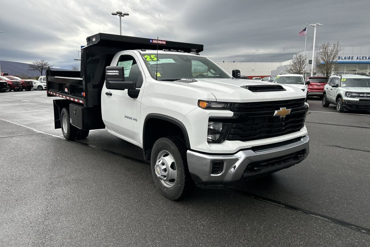 2025 CHEVROLET Silverado 3500HD CC in Muncy, PA