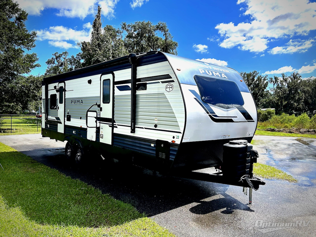 2025 Palomino puma 26fkds