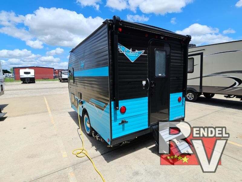 2024 Riverside retro 135