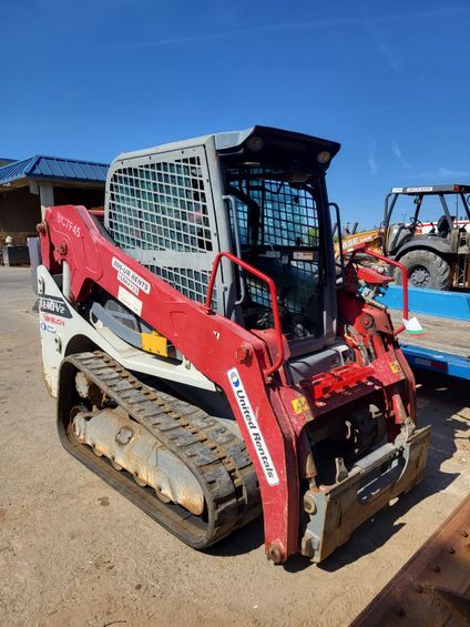 2018 TAKEUCHI TL10V2-CR in Sacramento, CA