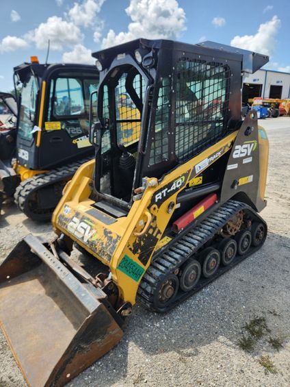 2019 ASV RT40 in Victoria, TX