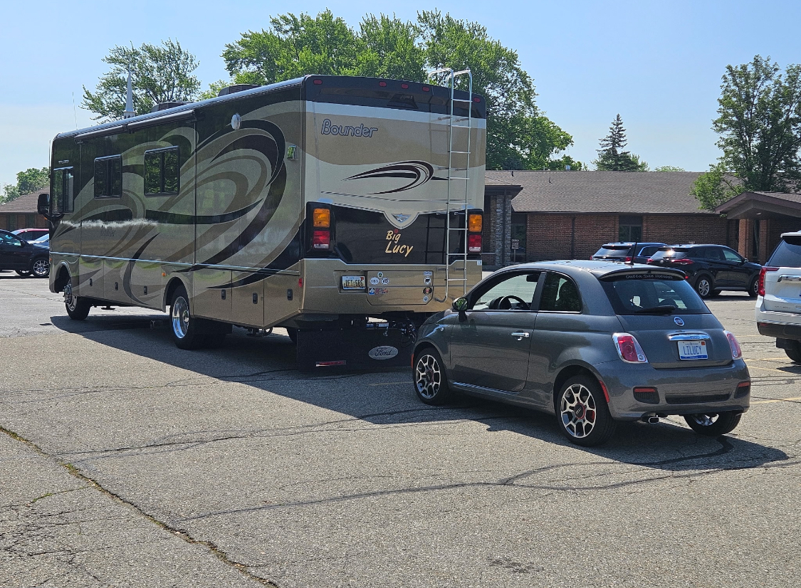2014 Fleetwood Bounder 33C in saint clair MI