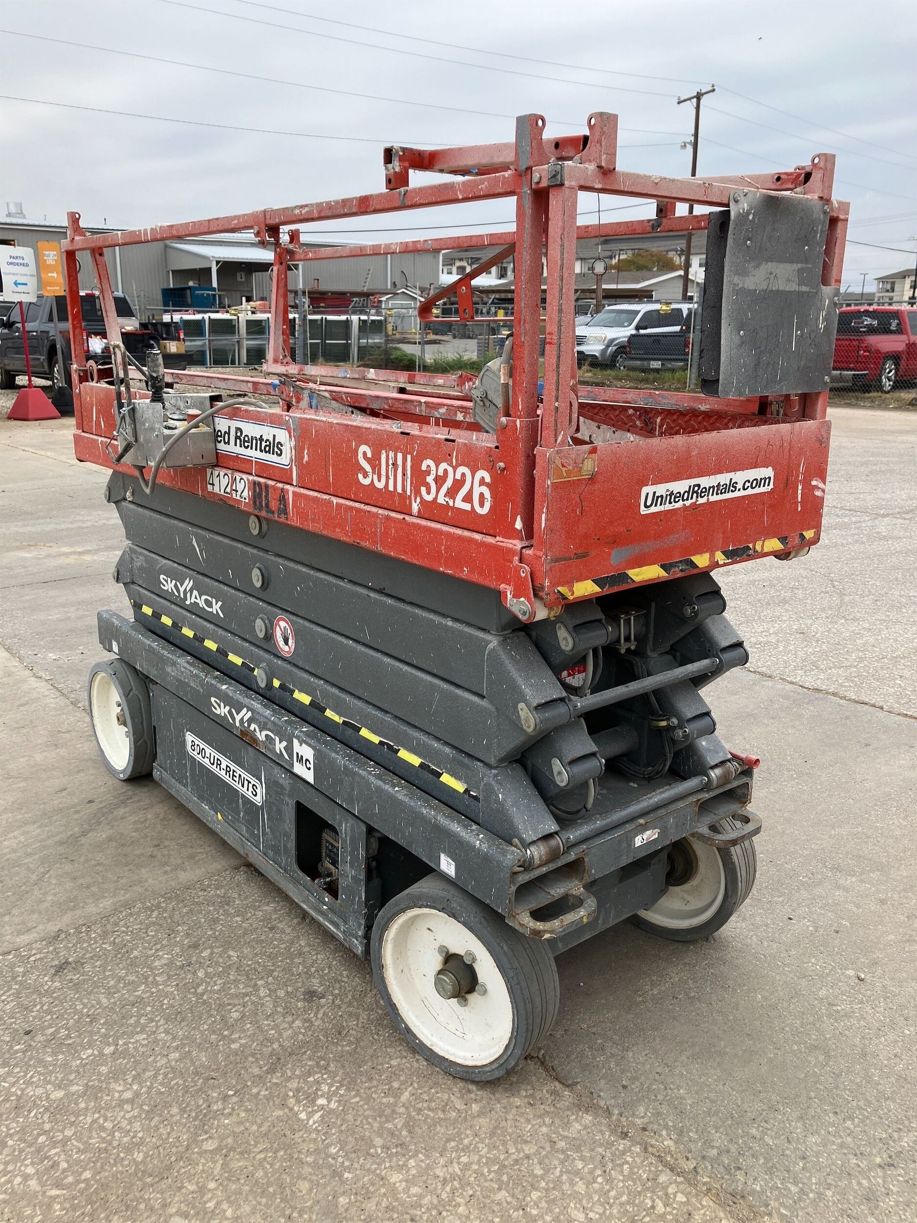 2017 SKYJACK SJIII3226 Scissor Lift in Fort Worth, TX