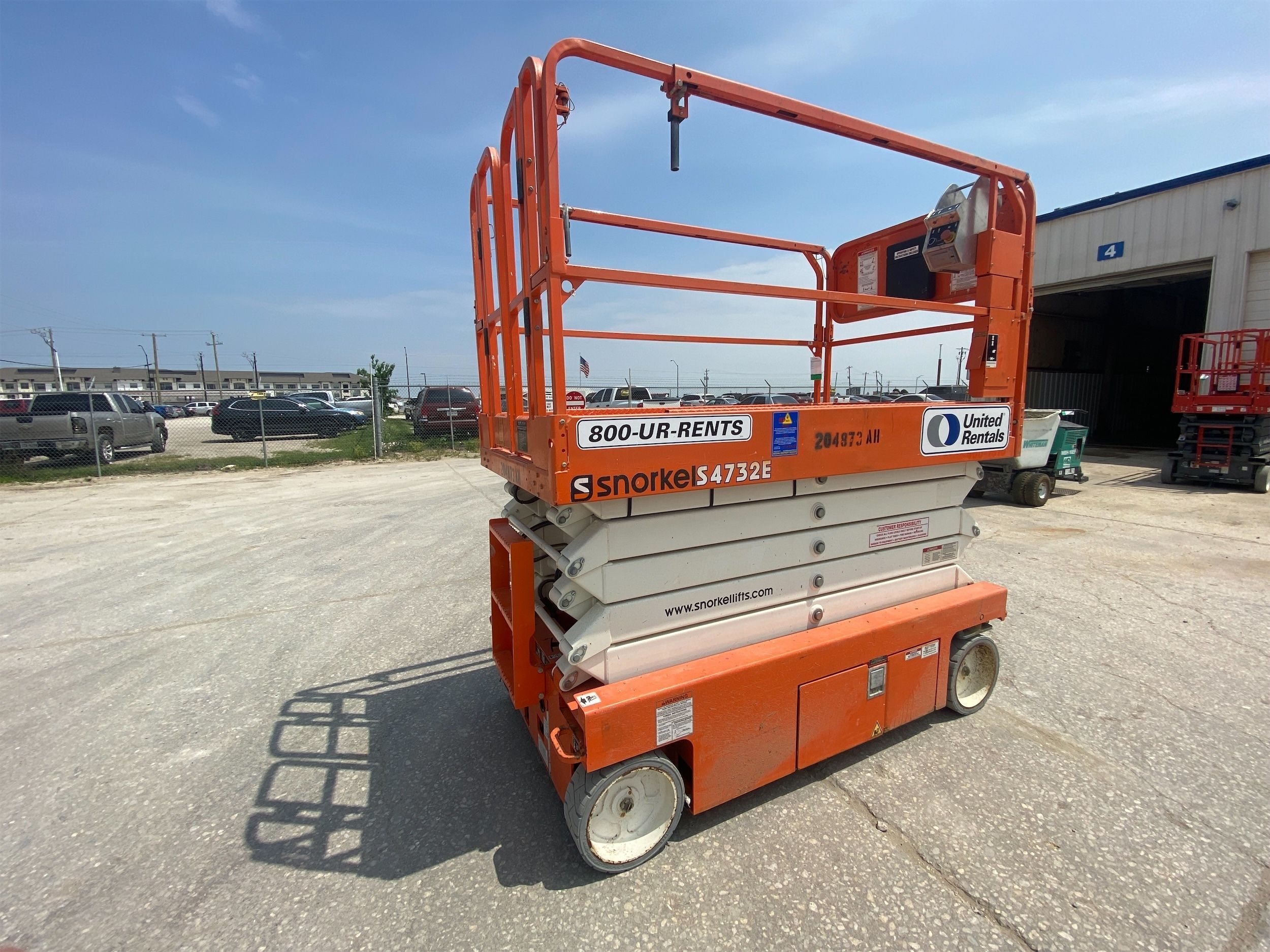 2018 SNORKEL S4732E Scissor Lift in Fort Worth, TX