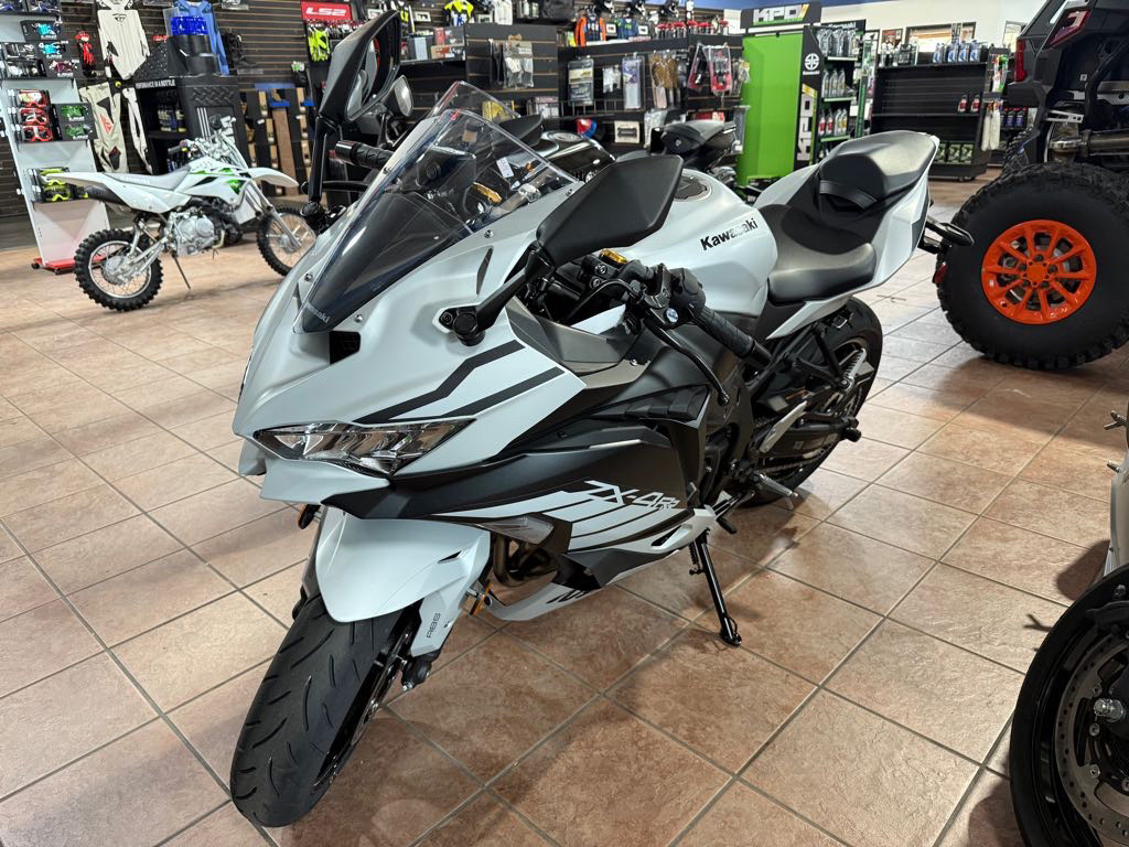 【Neiro】 KAWASAKI NINJA ZX-25R SE 2023 OEM PART 92154-2548 | eBay