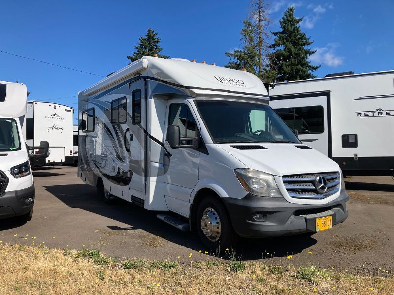 2018 Renegade villagio 25ucb