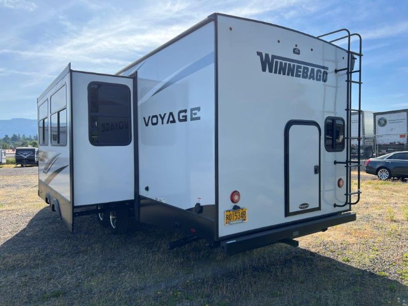2022 Winnebago voyage 3033bh