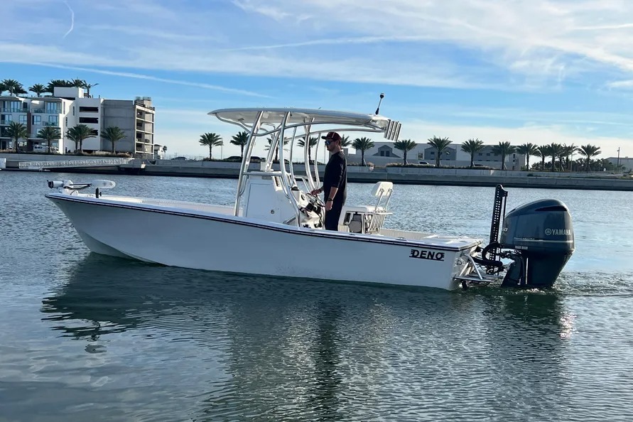2024 Deno 2400 CC in tampa FL