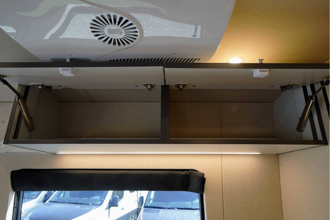 A photo of this 2025 Outside Van PARKS RANGER
