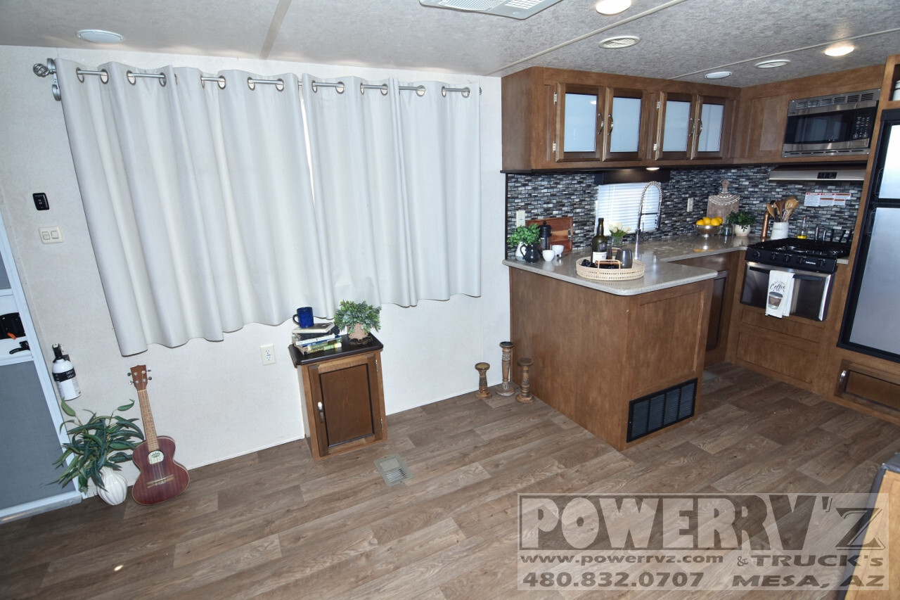 2018 Forest River wildwood 27rkss