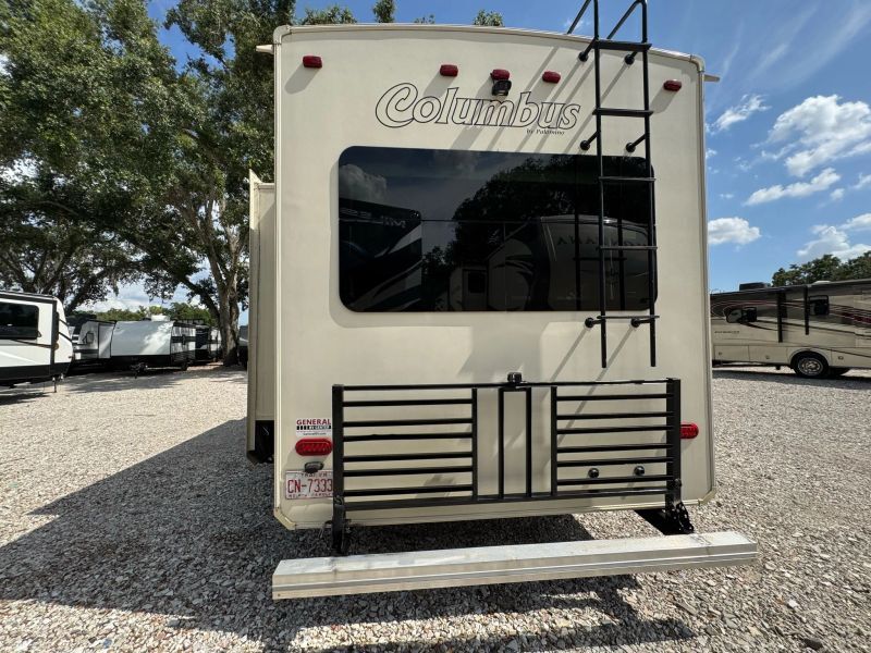 2017 Palomino columbus 320rs