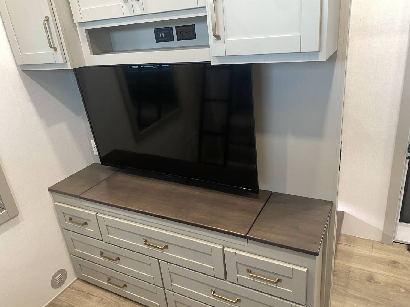 A photo of this 2026 Brinkley Model Z 3610