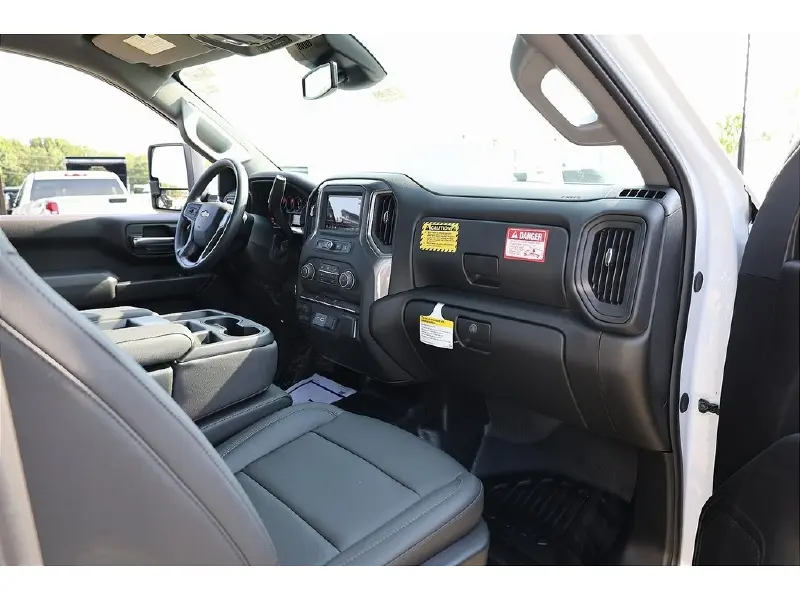2025 CHEVROLET Silverado 3500HD