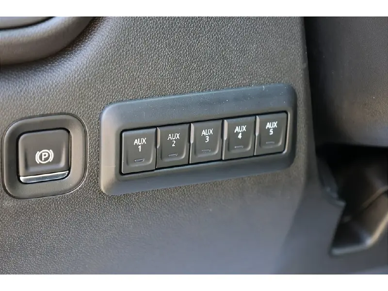 2025 CHEVROLET Silverado 3500HD