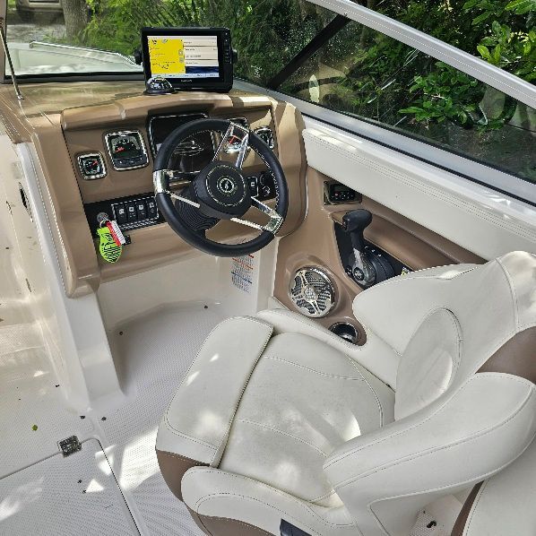 2013 Chaparral 246 Ssi in new port richey FL