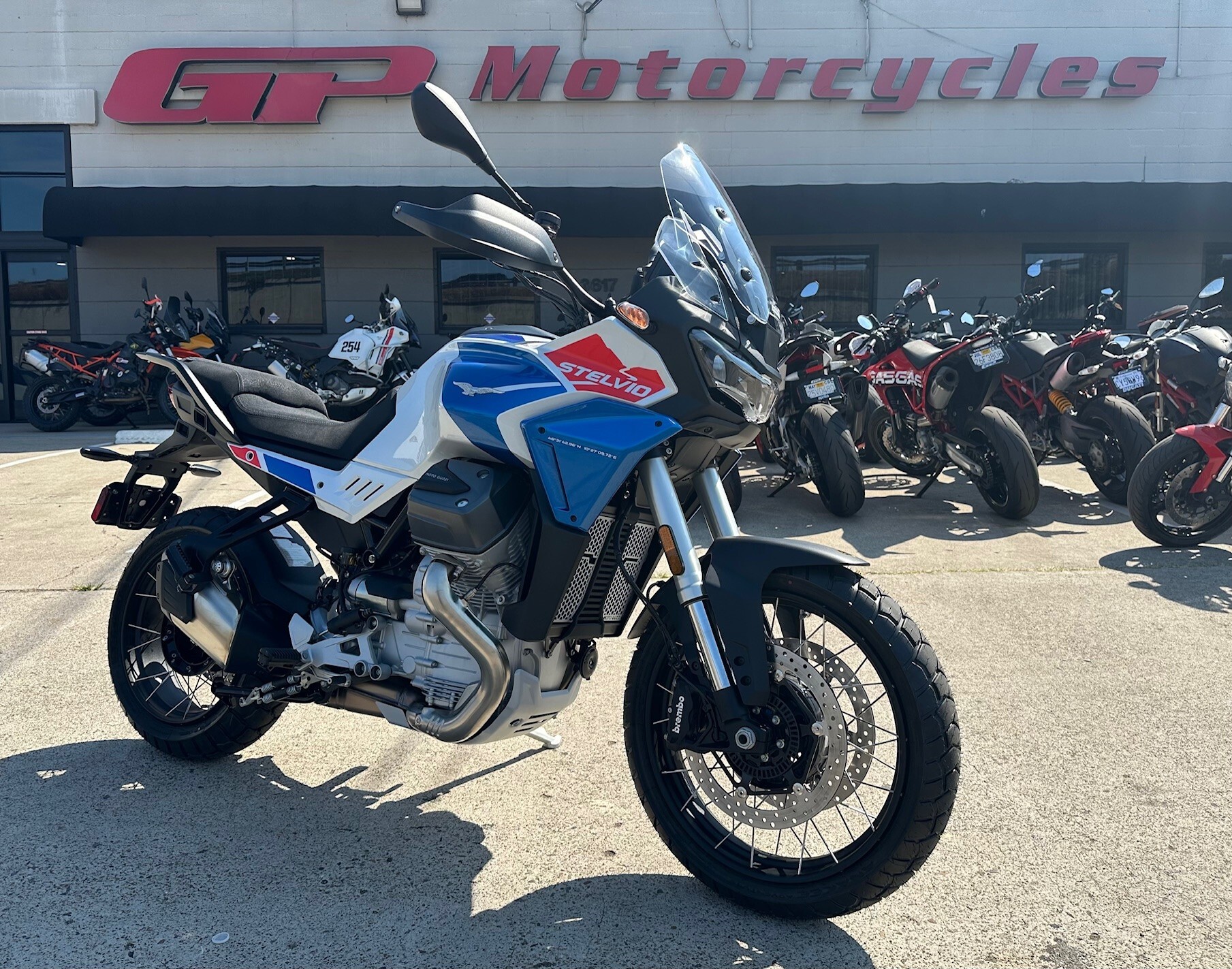 2025 Moto Guzzi STELVIO DUECENTO TRIBUTO BASE in San Diego, CA