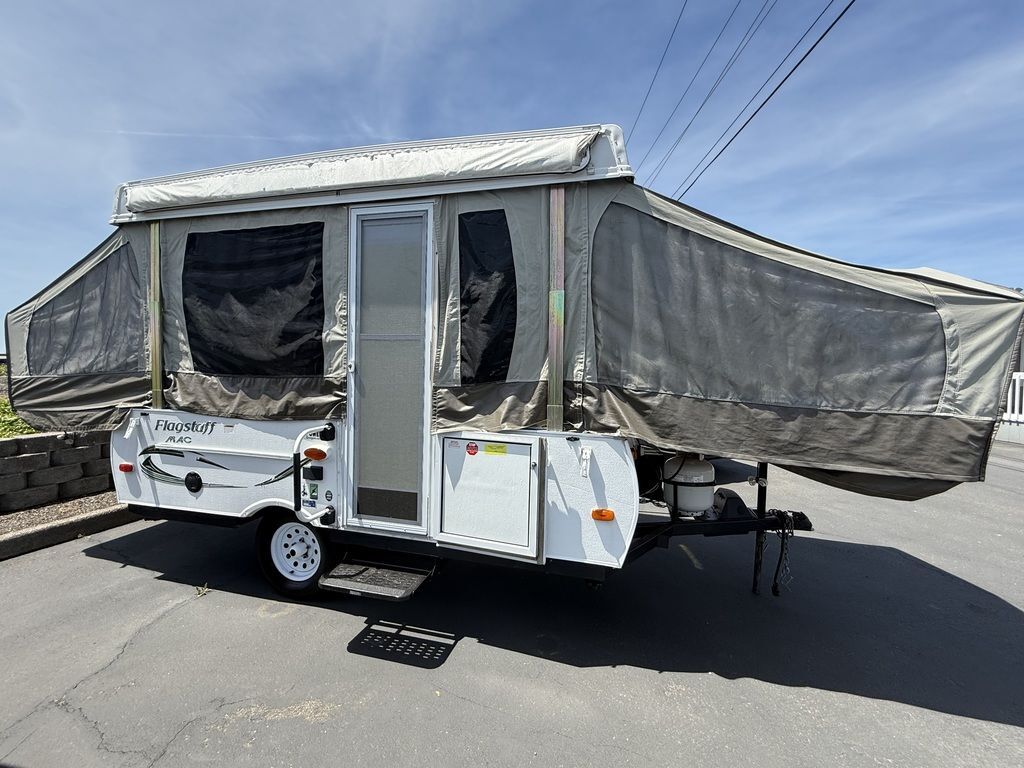 2016 Forest River flagstaff 208