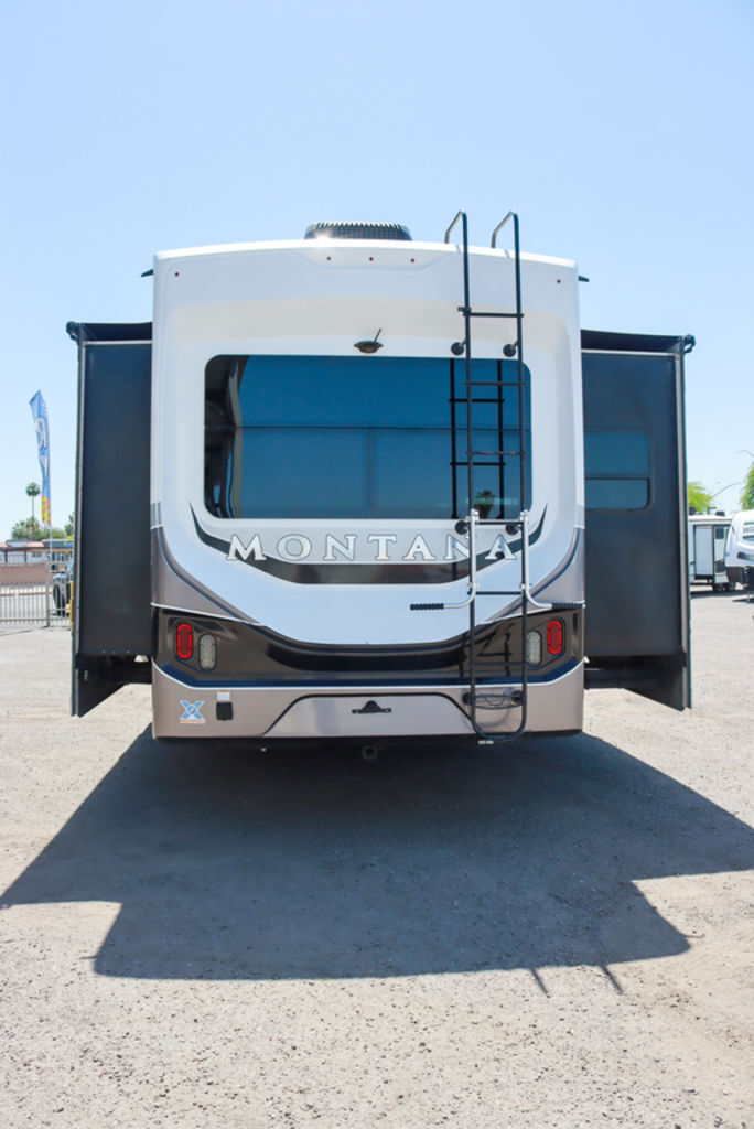 2019 Keystone RV montana 3130re