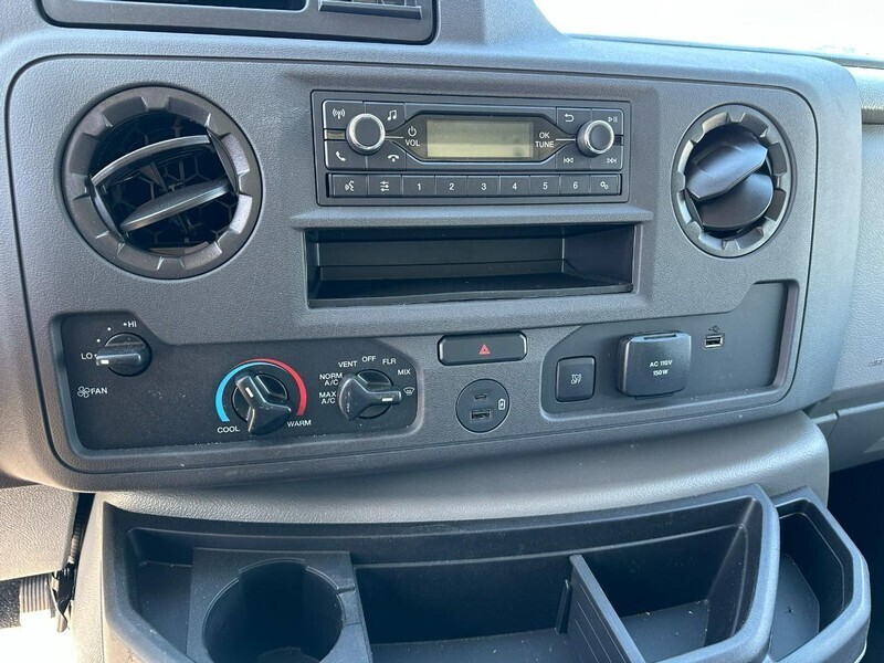 2025 Ford E-350 Base photo 8