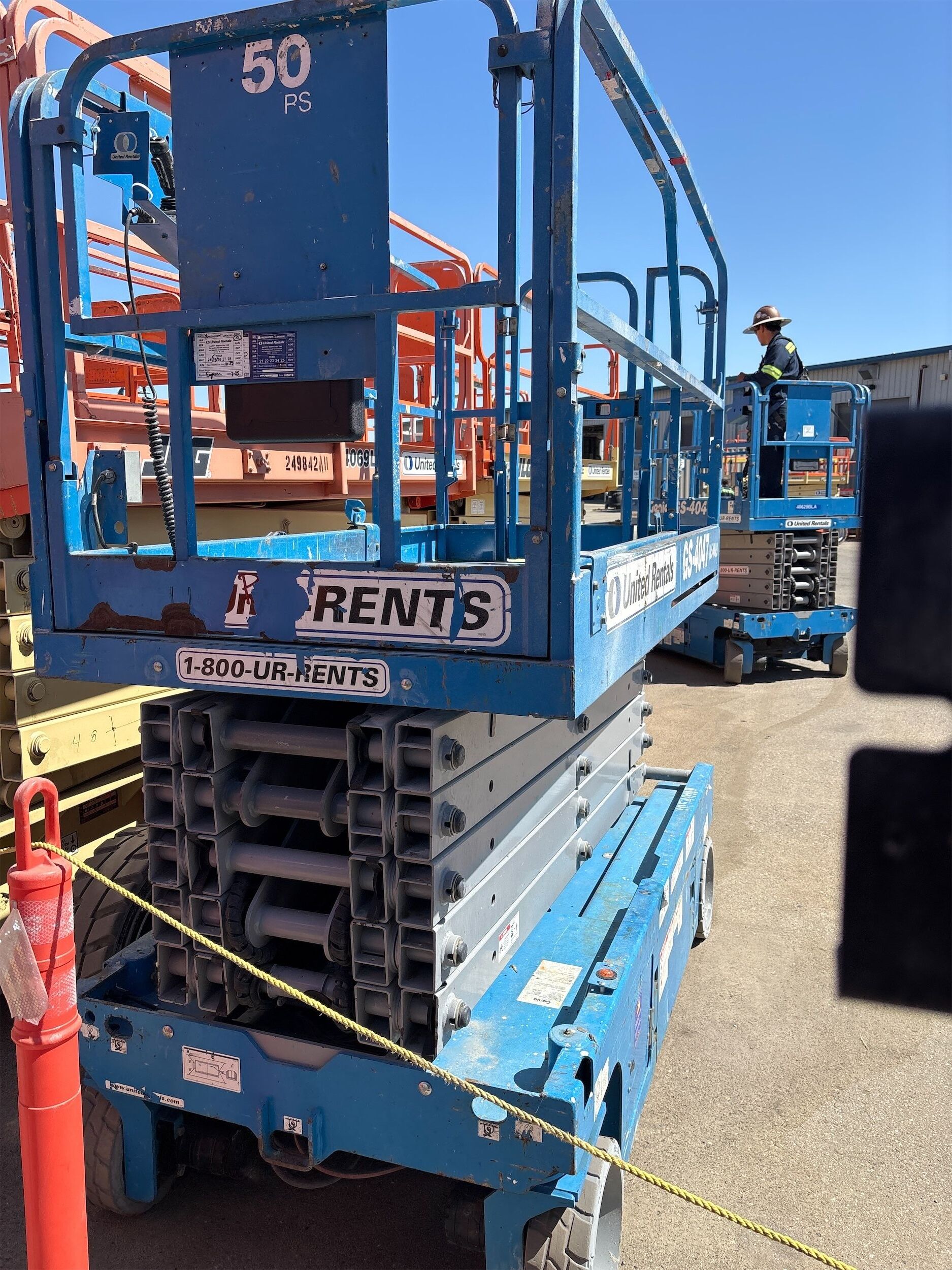 2016 GENIE GS-4047 Scissor Lift in Bakersfield, CA
