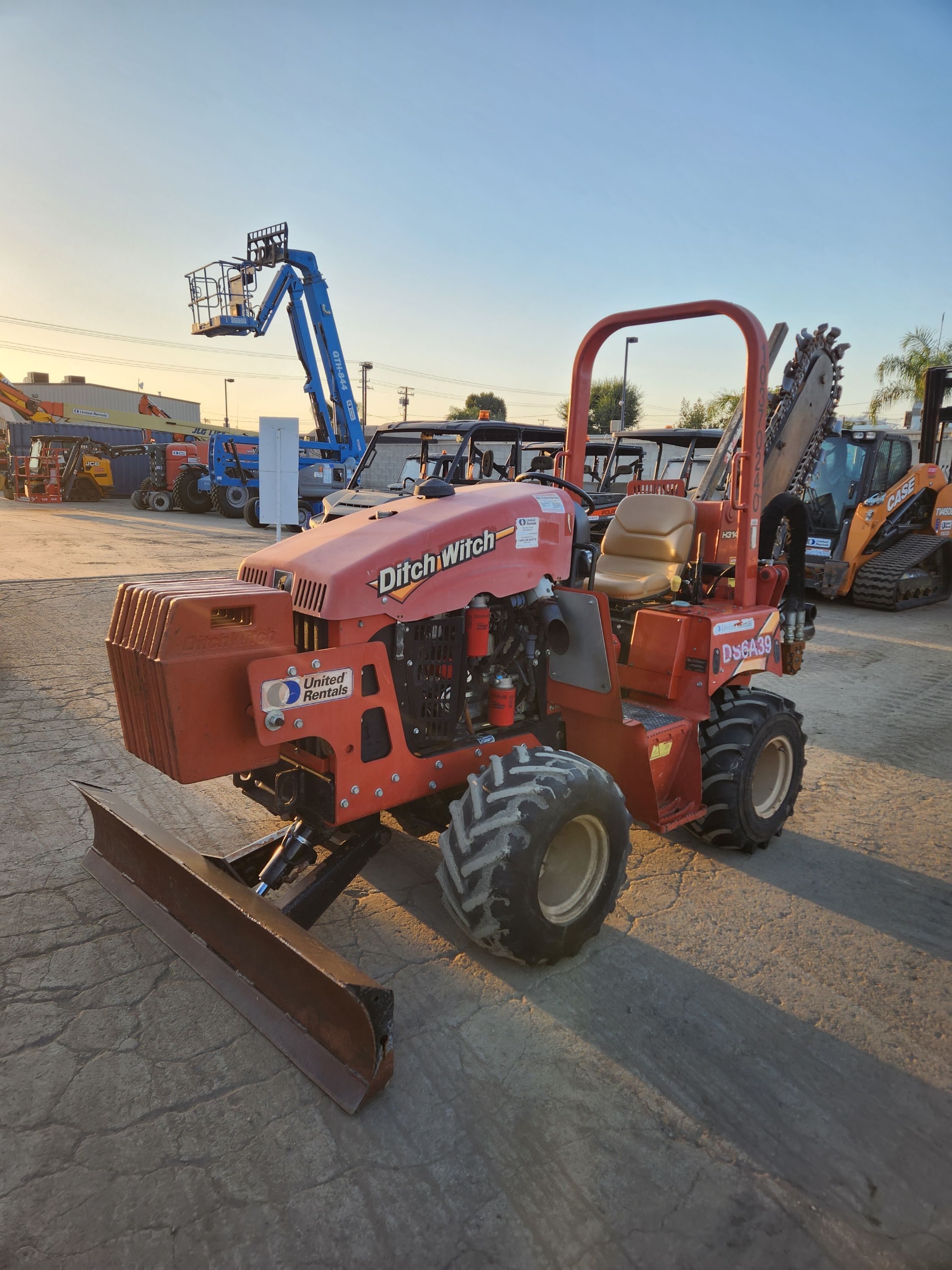2015 DITCH WITCH RT45 Trencher in Bakersfield, CA