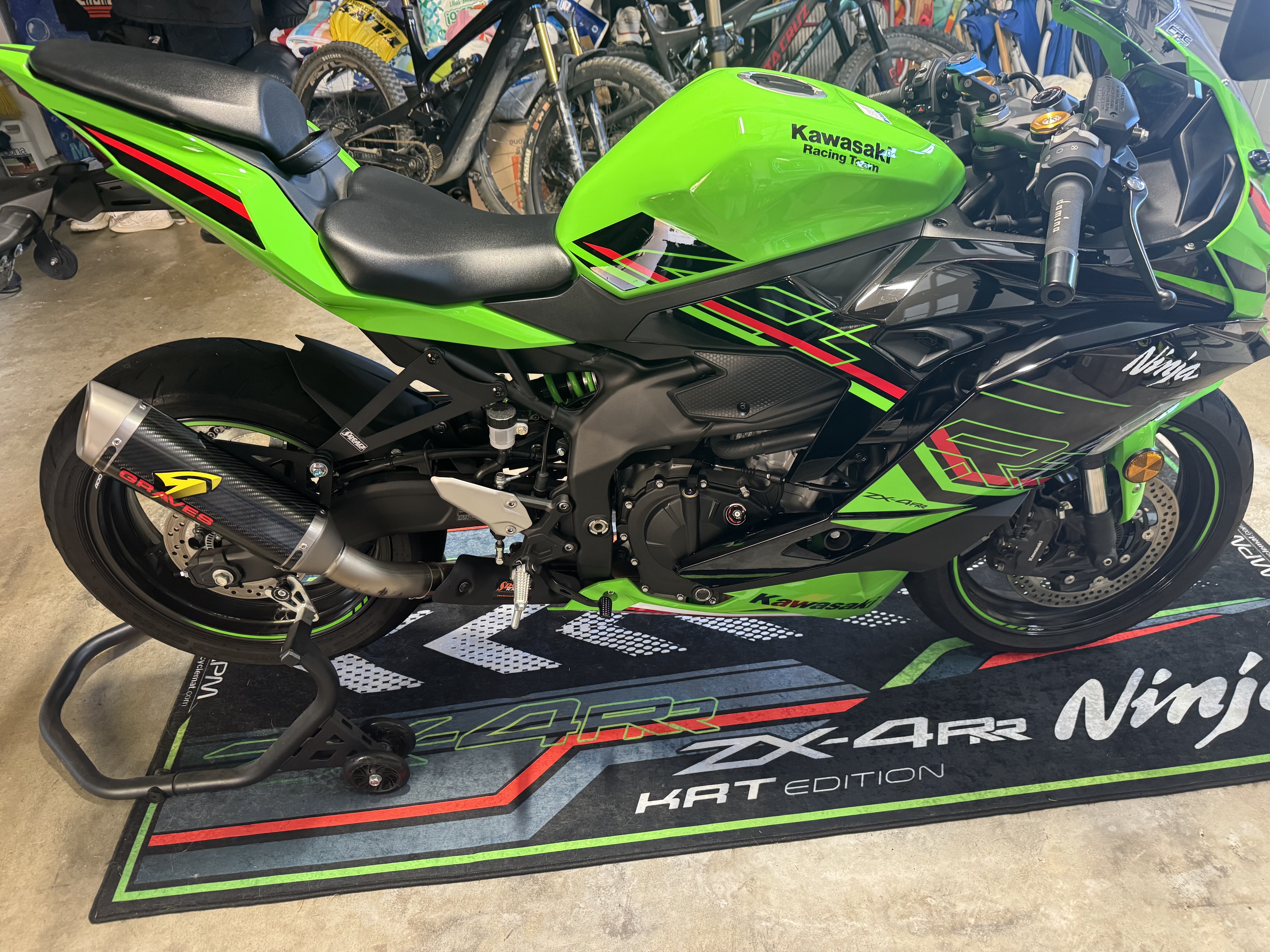 K 1995 Kawasaki ZX7 Ninja VIN: JKAZXDL13SA030437 - CLASSIC.COM