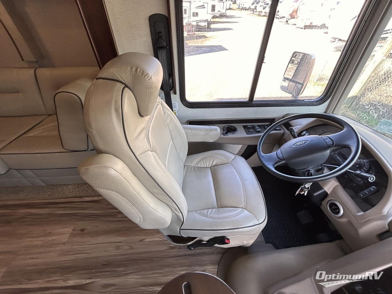 2017 Forest River georgetown 378ts