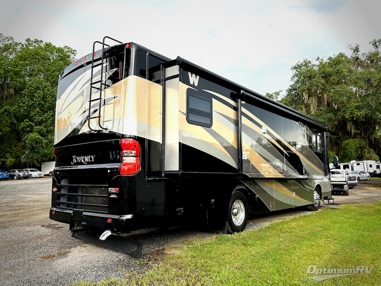 2013 Winnebago journey 36m