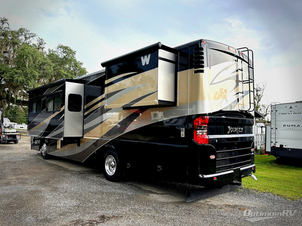 2013 Winnebago journey 36m