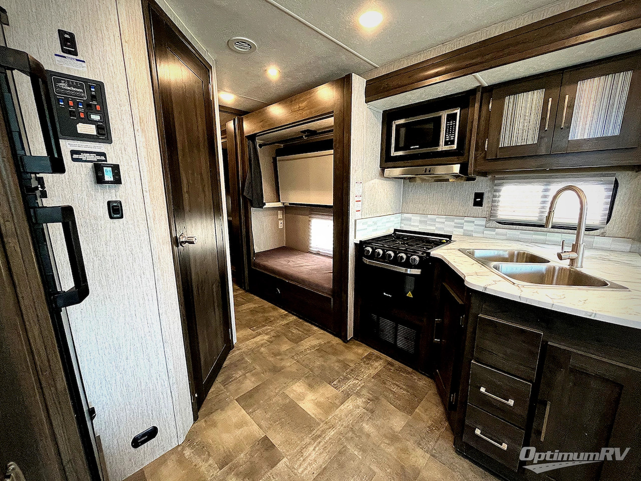 2021 Coachmen RV pursuit 31bh