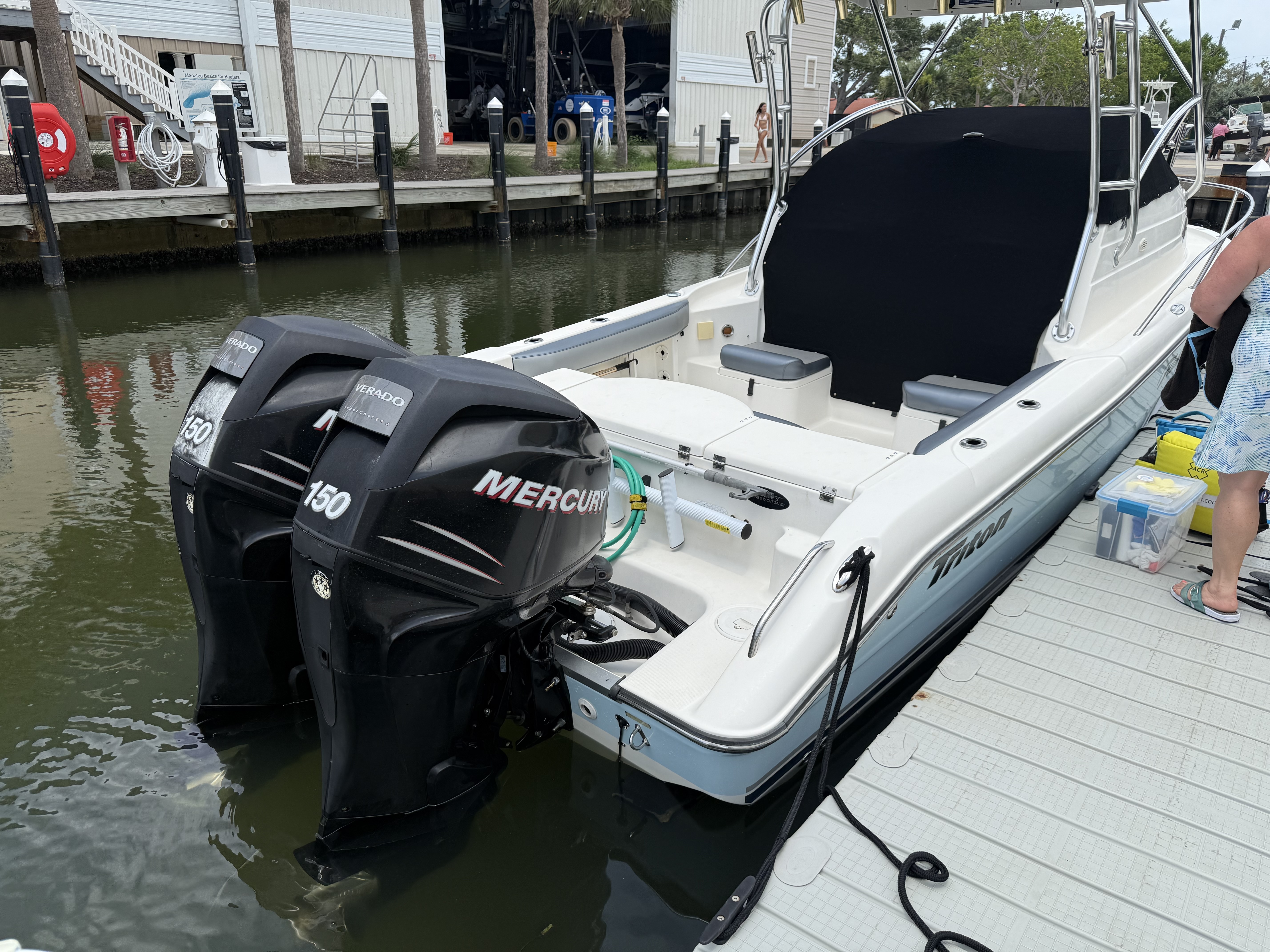 2006 Triton 2486 Walkaround in venice FL
