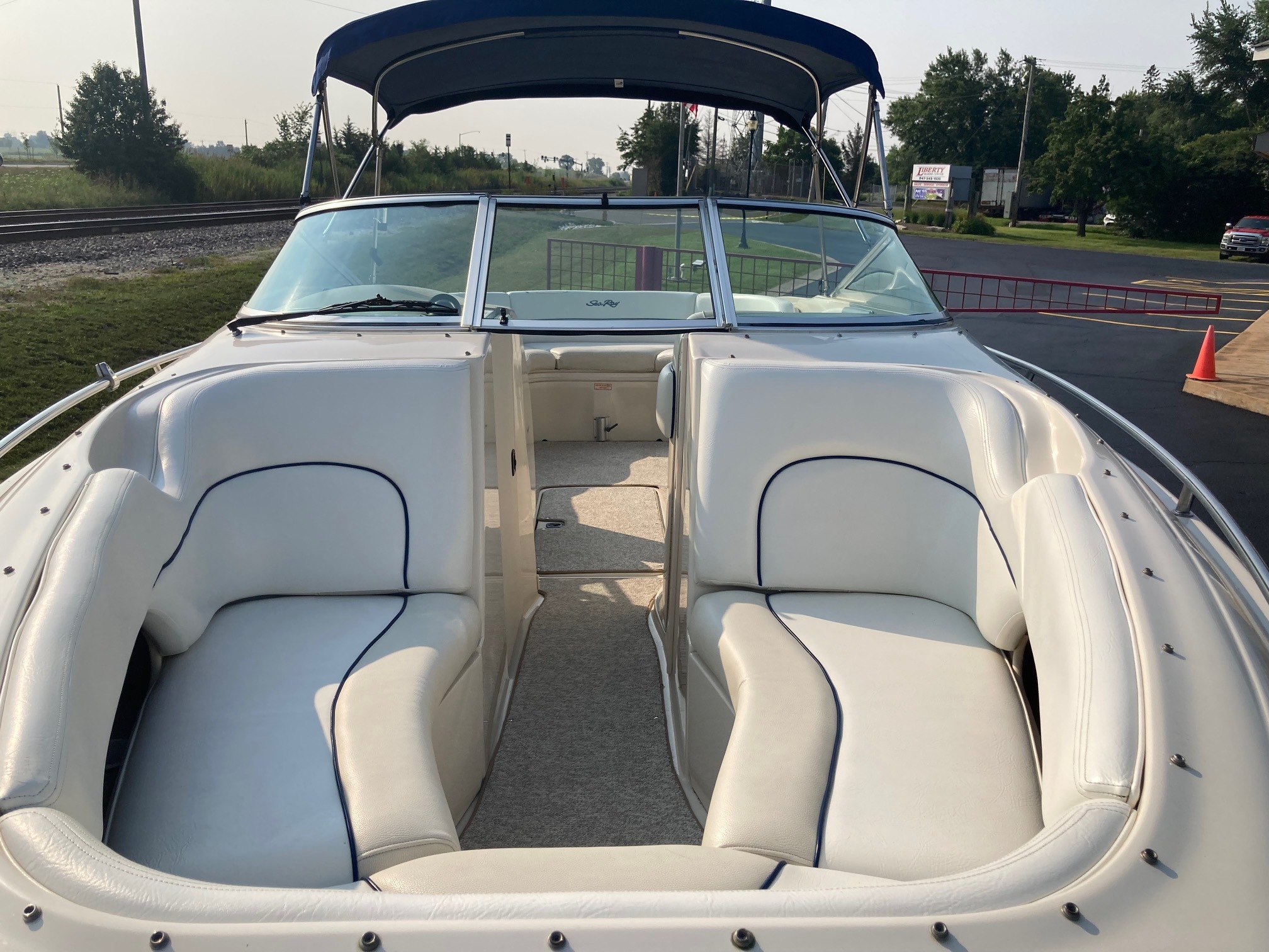 2000 Sea Ray 260 BOW RIDER in grayslake IL