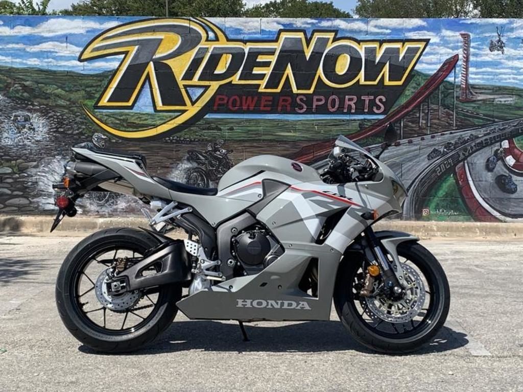 すずき Gray Sportbike Motorcycles For Sale Near Sidney, MT - Cycle