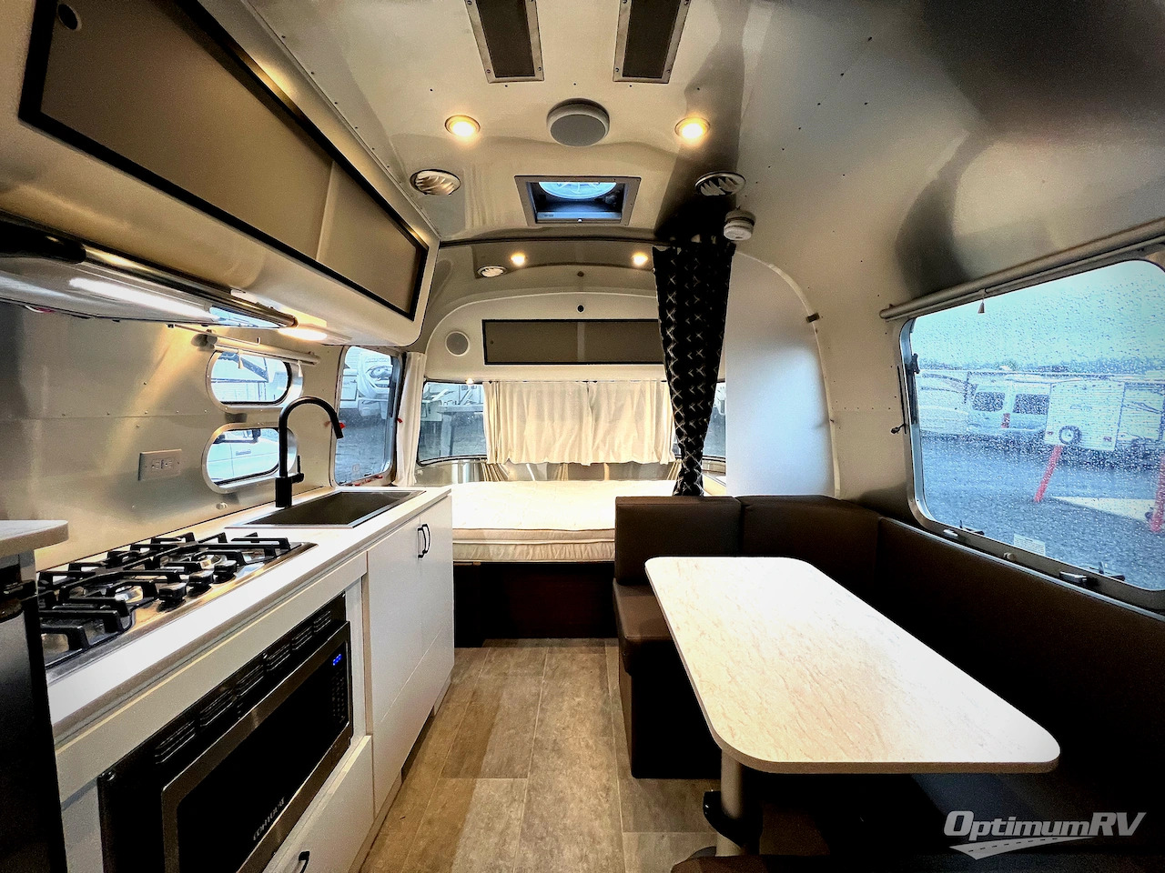 2022 Airstream caravel 22fb