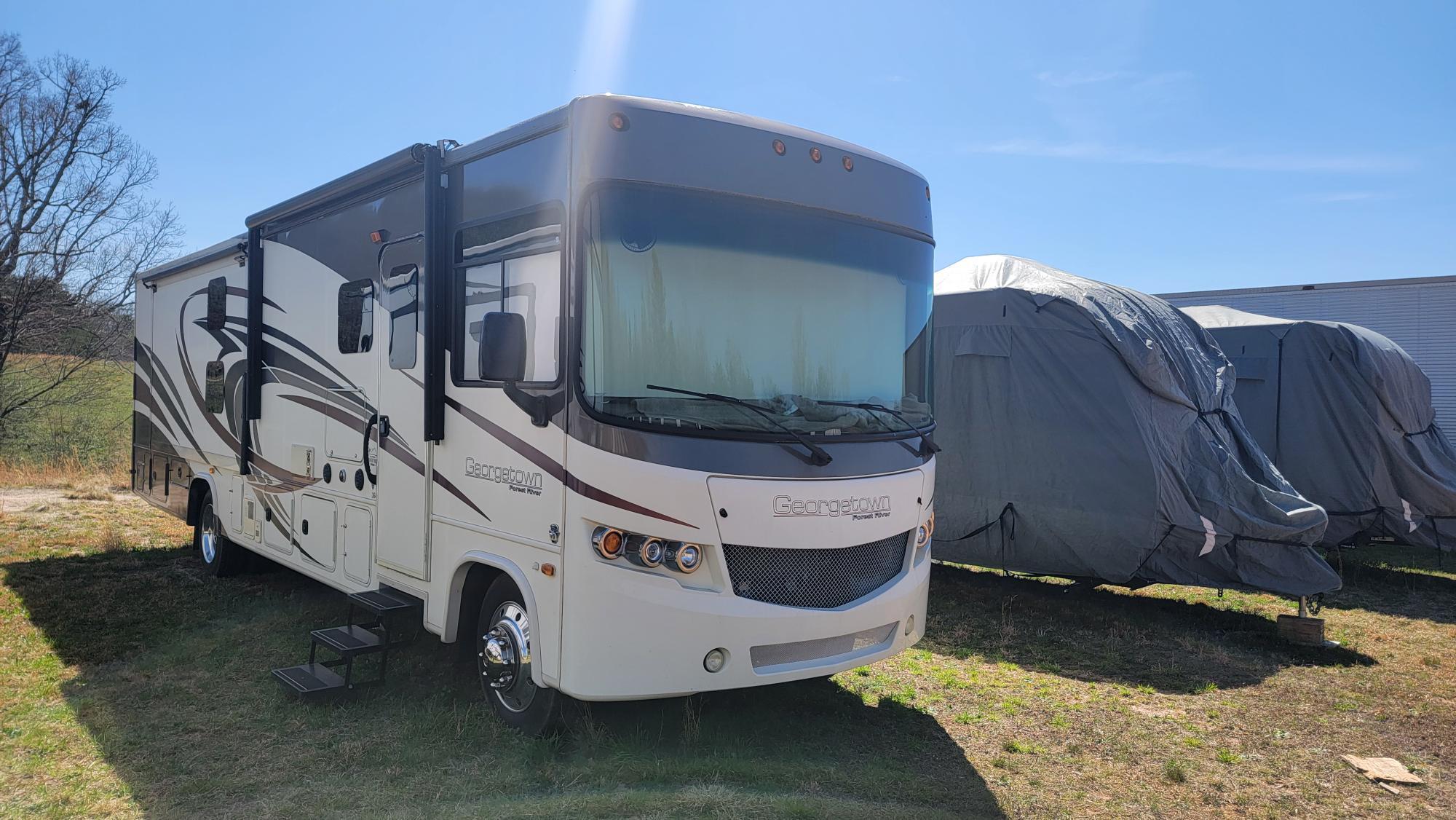 2015 Forest River Georgetown 364TS RV
