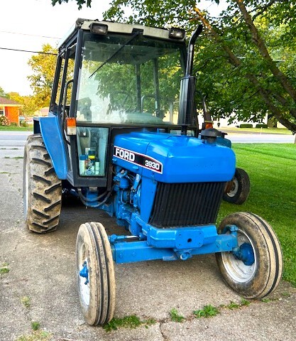 FORD 3930 in Franklin, OH