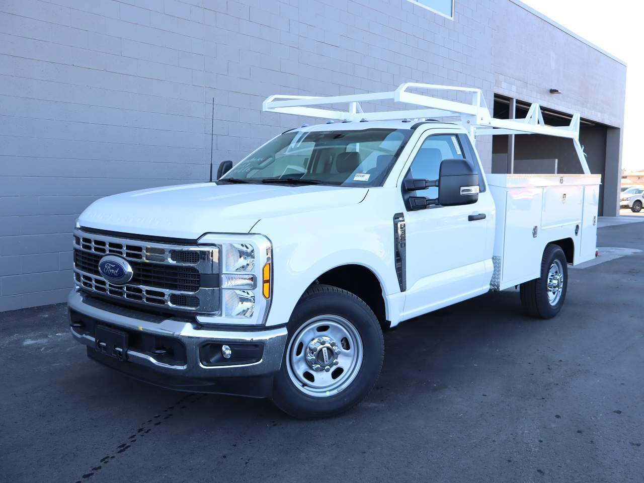 2025 FORD F-350 in Scottsdale, AZ